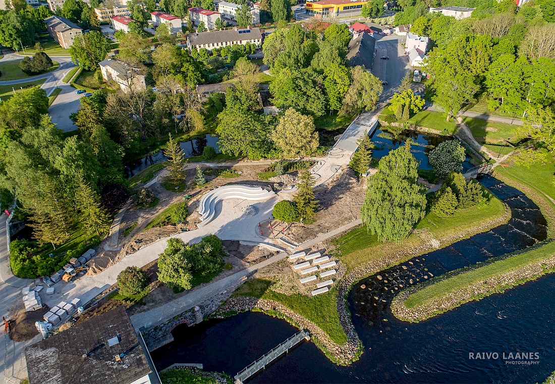 Maastikuehitus ja haljastust&ouml;&ouml;d